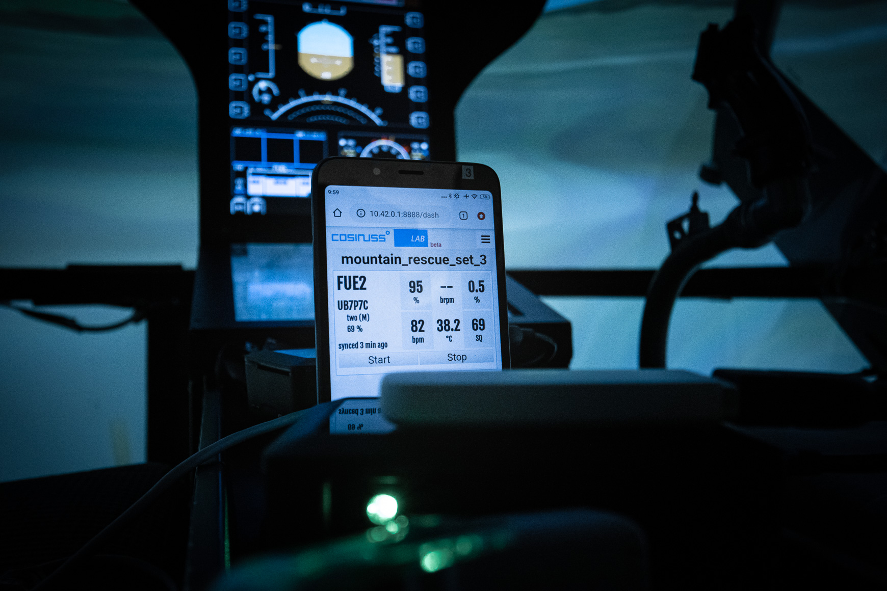 COS-MountainRescue-Helicopter-5-25%-web-0991