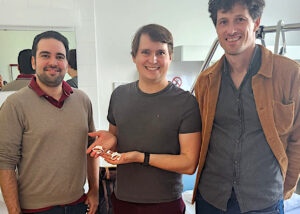 Dr. Ilias Masouris, Doktorand Paul Main and Dr. Michael Weber im Schlaflabor im Klinikum Großhadern in München.