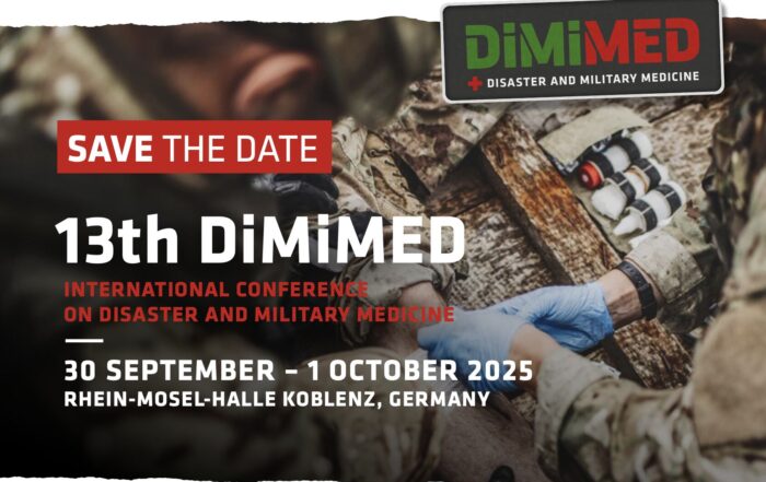 Save-the-Date für die DiMiMed-Veranstaltung mit allen wichtigen Informationen. Im Hintergrund sind Personen in Tarnkleidung zu sehen.